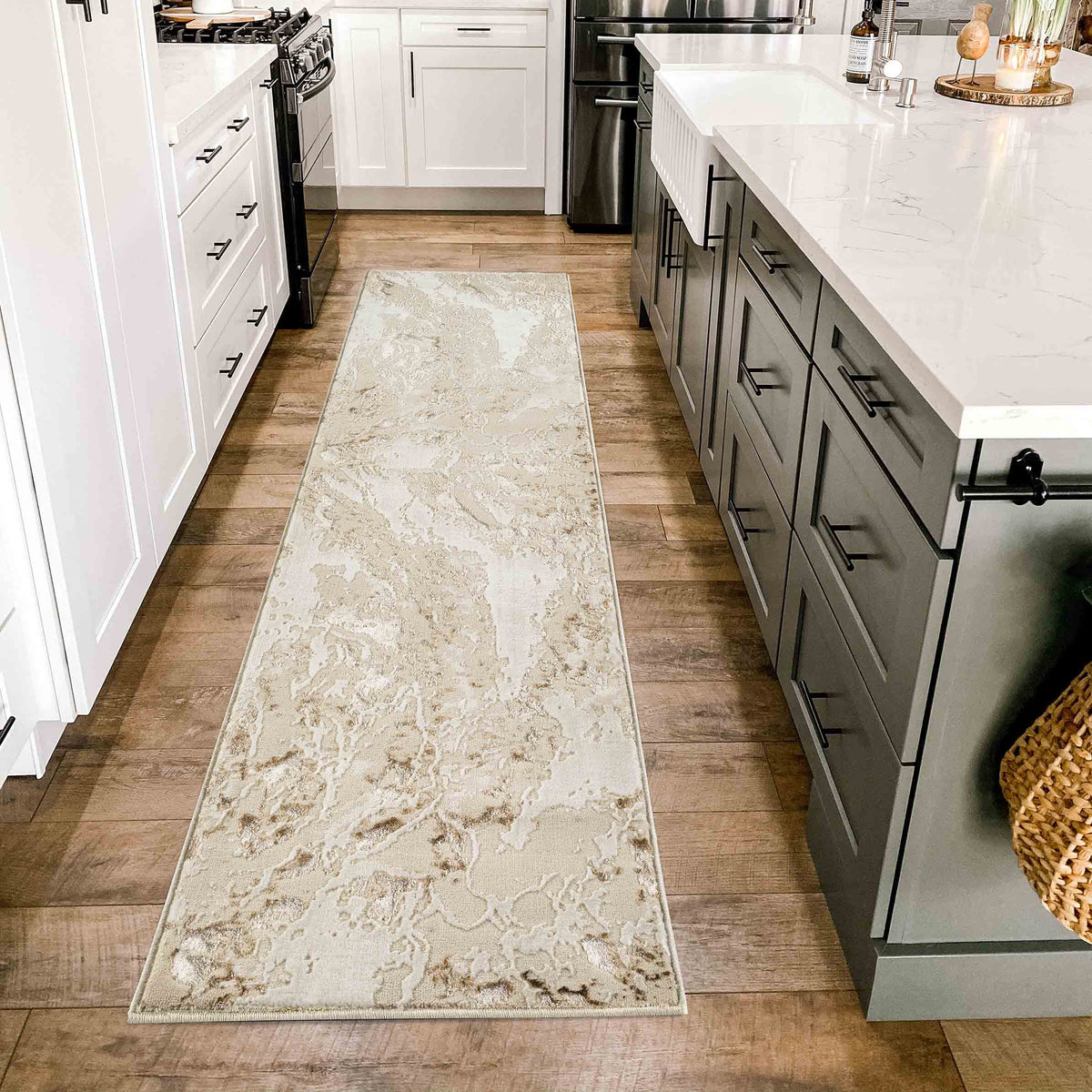 Emperor Metallic Abstract Rug - Picasso