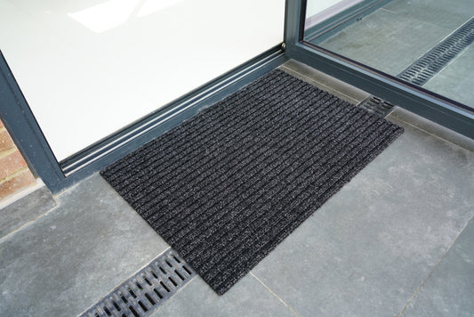 Trapper Classic Heavy-Duty Barrier Mat - Lines