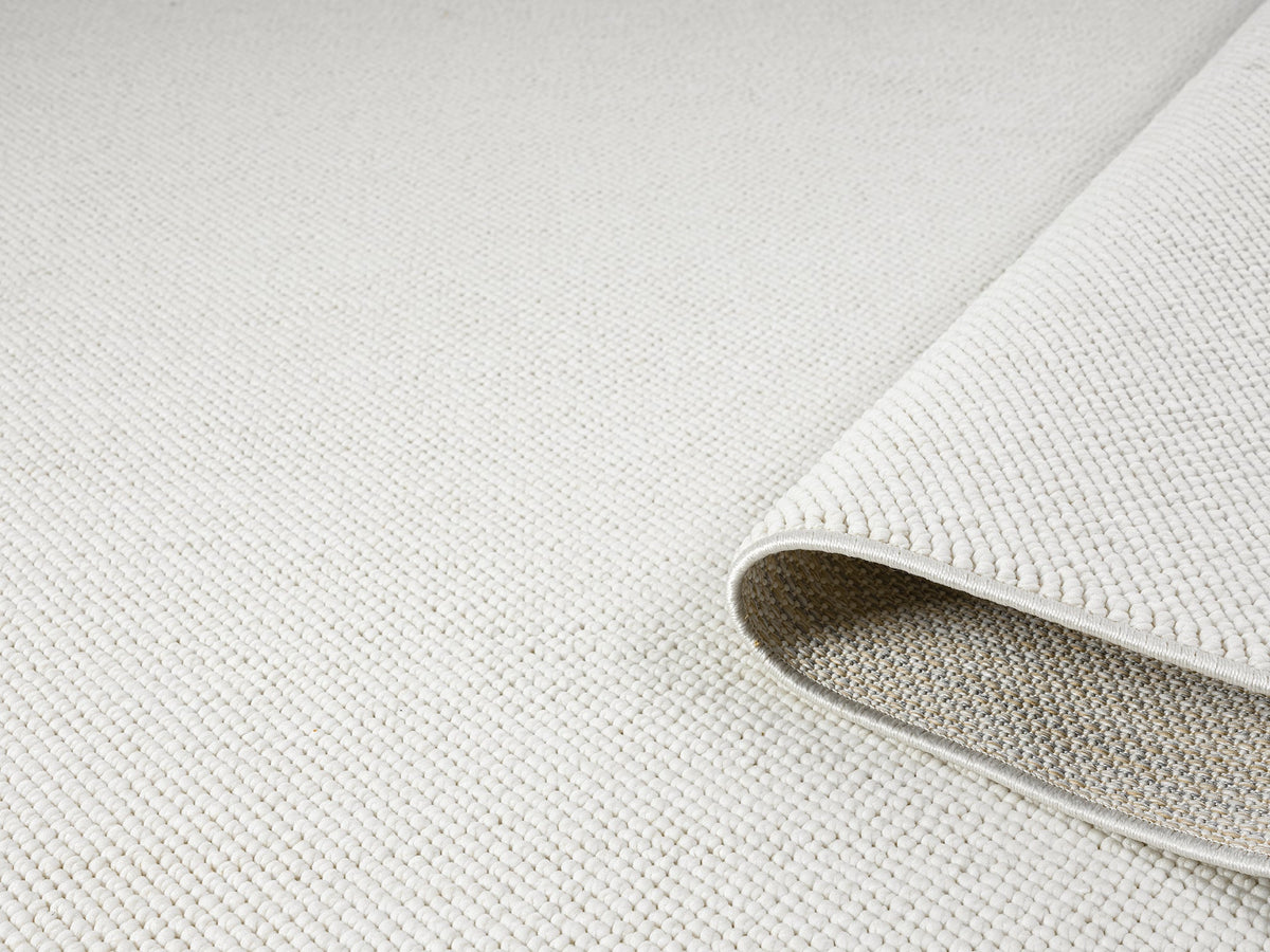 Avior Bobble Rug