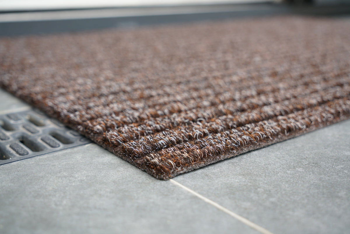 Trapper Classic Heavy-Duty Barrier Mat - Lines