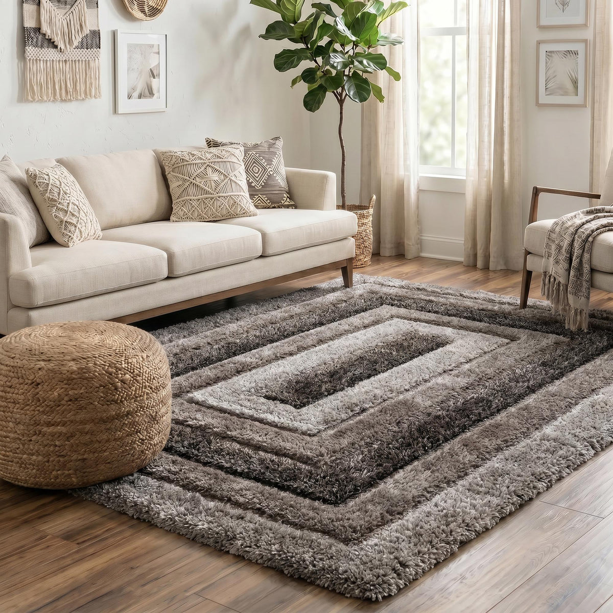 California Hand-Carved Shaggy Rug - Bordered