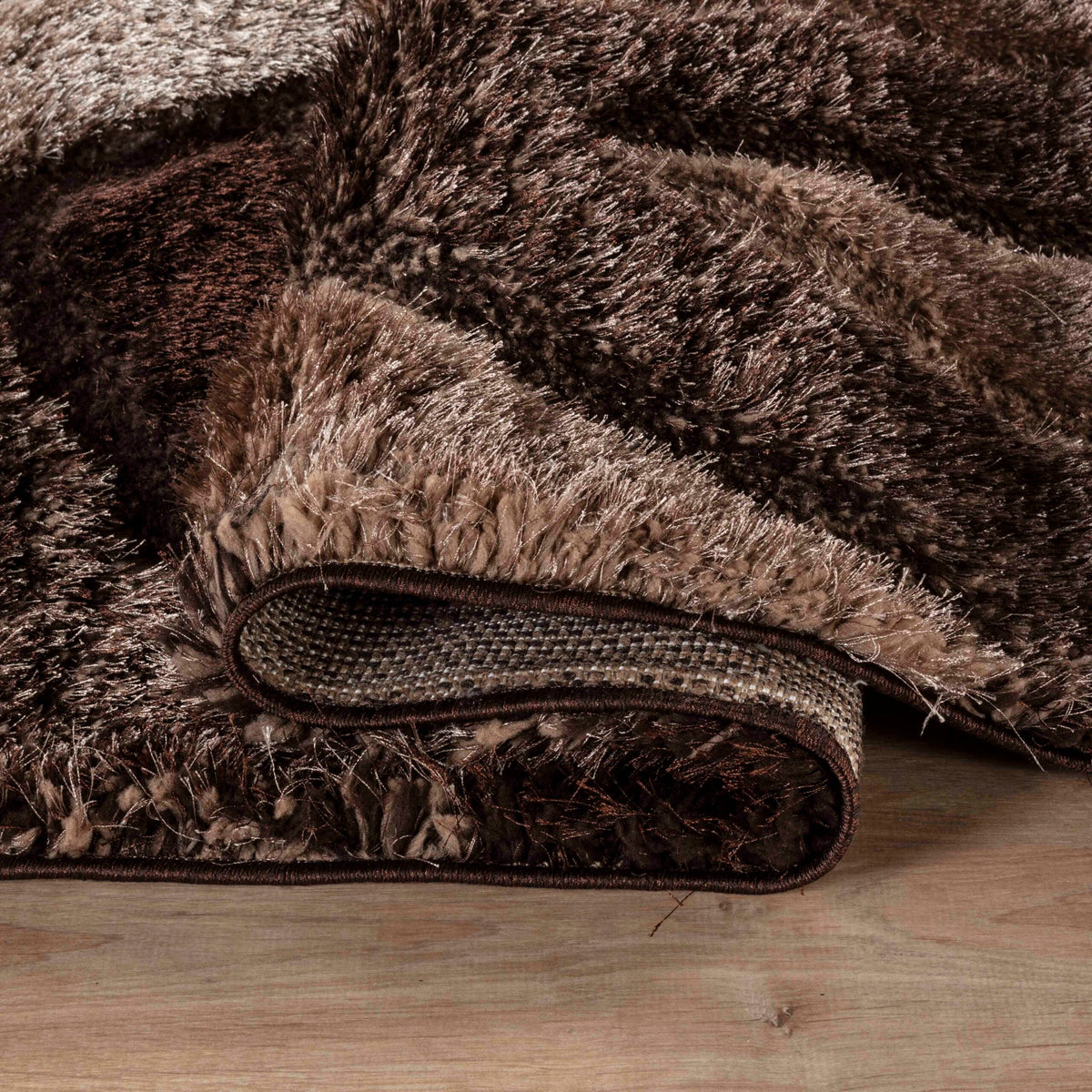 California Hand-Carved Shaggy Rug - Swirl