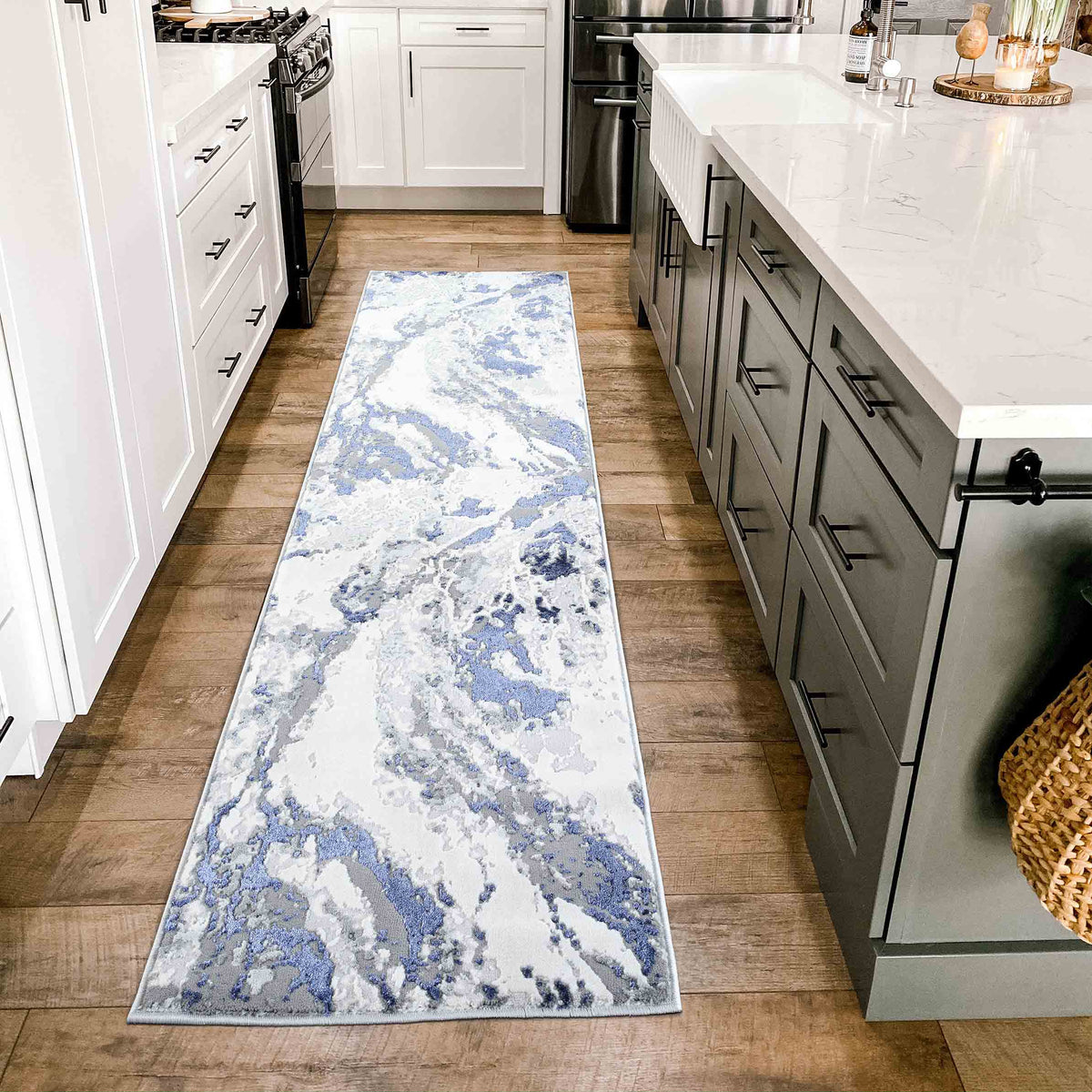 Emperor Metallic Abstract Rug - Picasso
