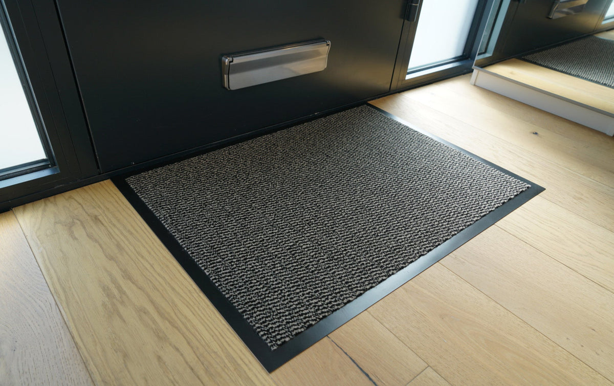 Leyla Heavy-Duty Mat