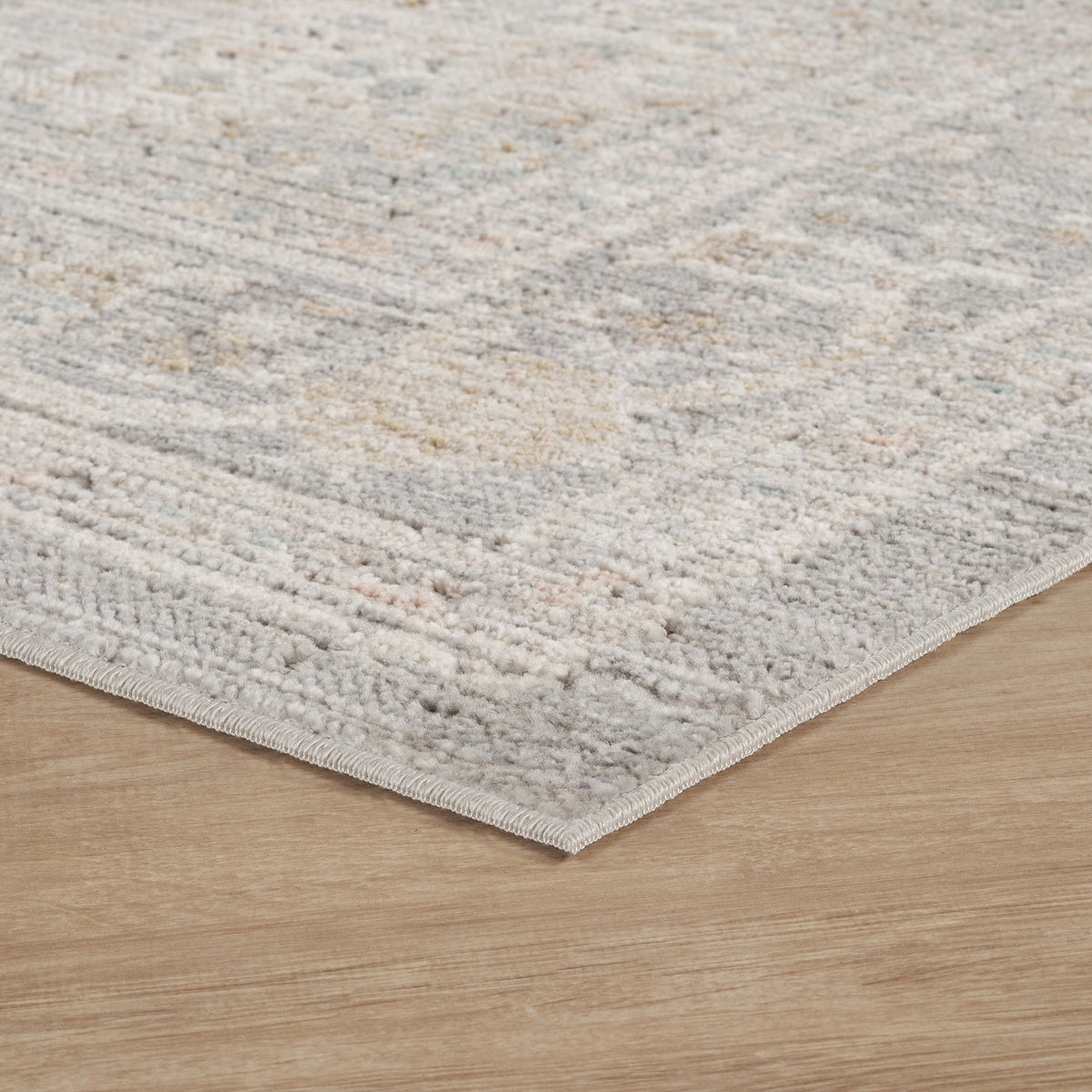 Maia Vintage Patterned Rug - Blossom