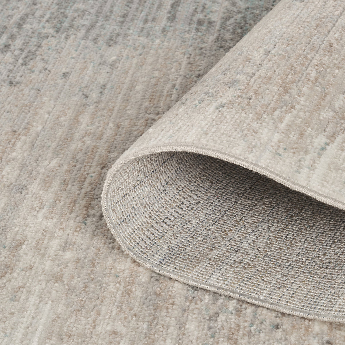 Maia Vintage Patterned Rug - Mist