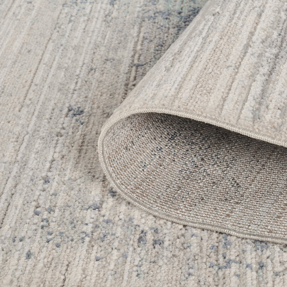 Maia Vintage Patterned Rug - Mist
