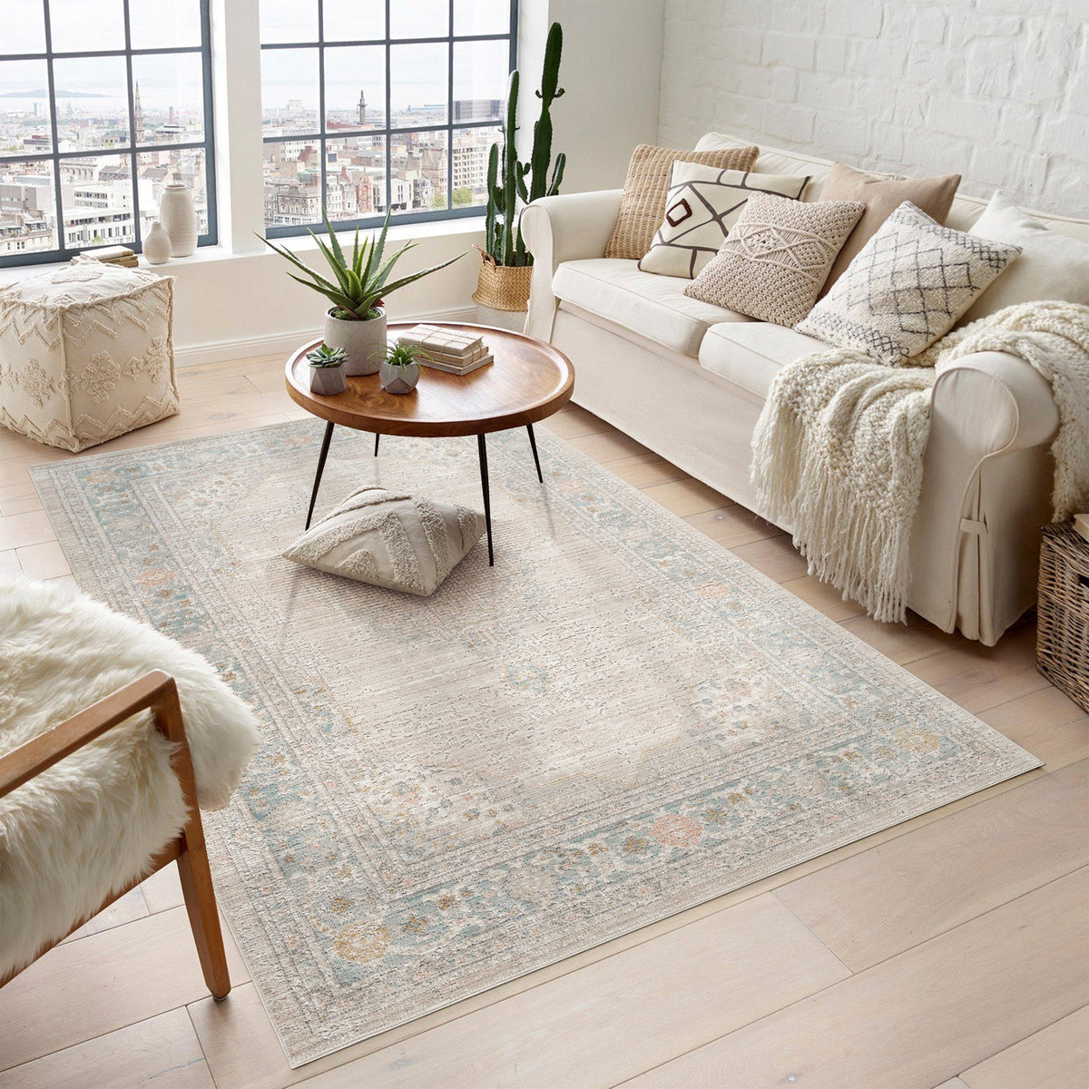 Maia Vintage Patterned Rug - Orchid