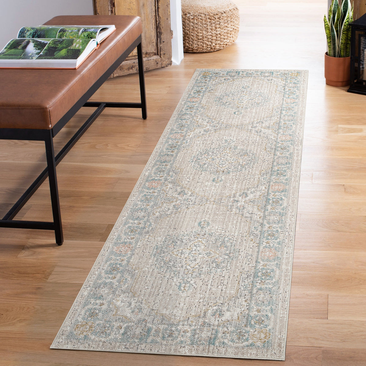 Maia Vintage Patterned Rug - Orchid