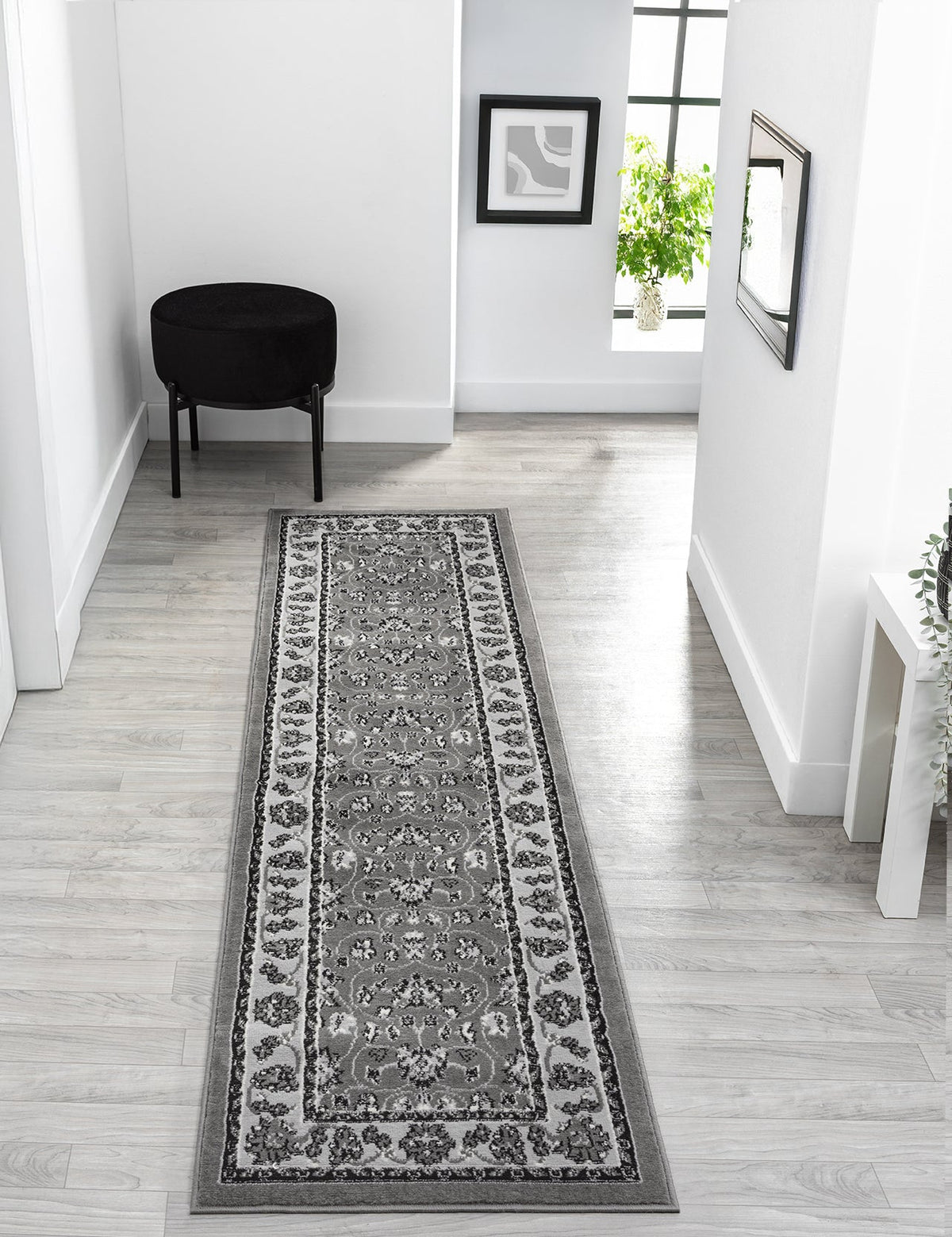 Obsidian Monochrome Rug - Classic