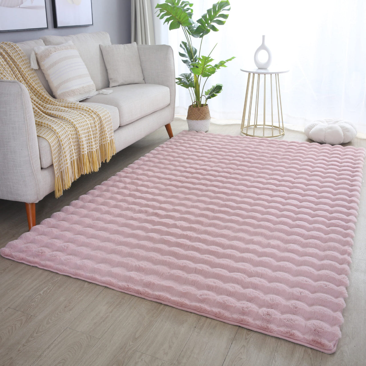 Orbie Bobble Rug