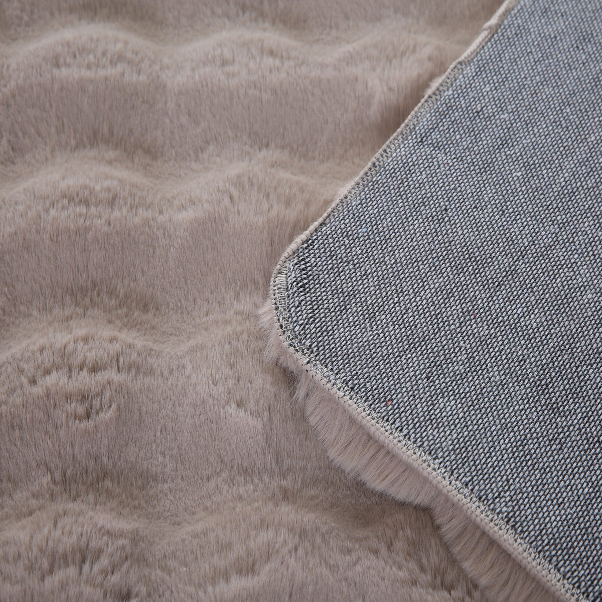 Orbie Bobble Rug