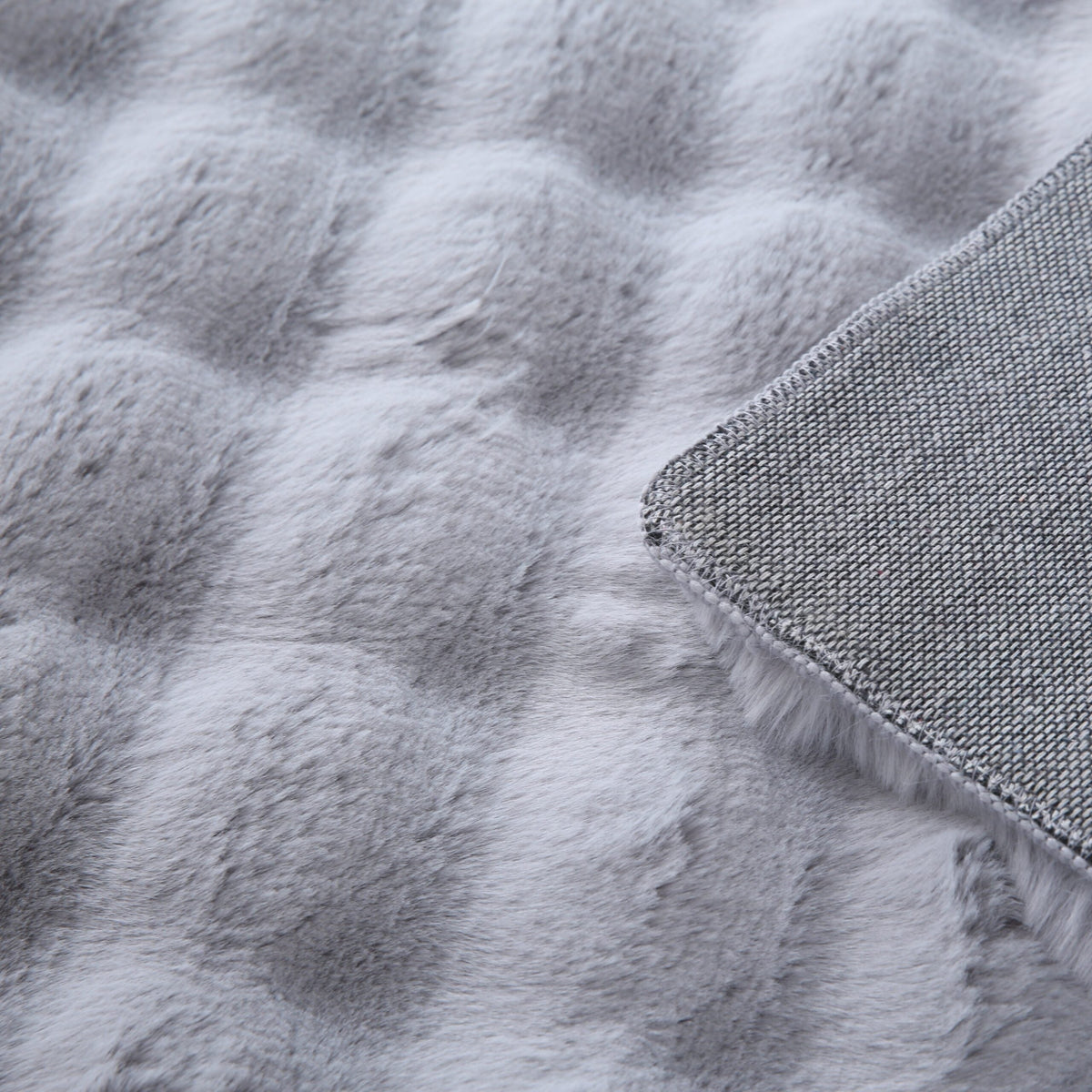 Orbie Bobble Rug