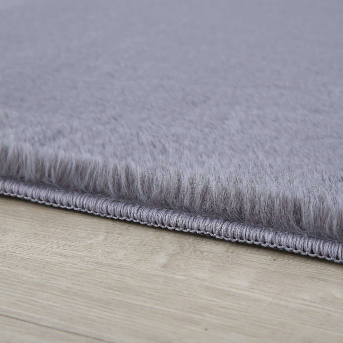Plushtale Ultra-Soft Fluffy Rug