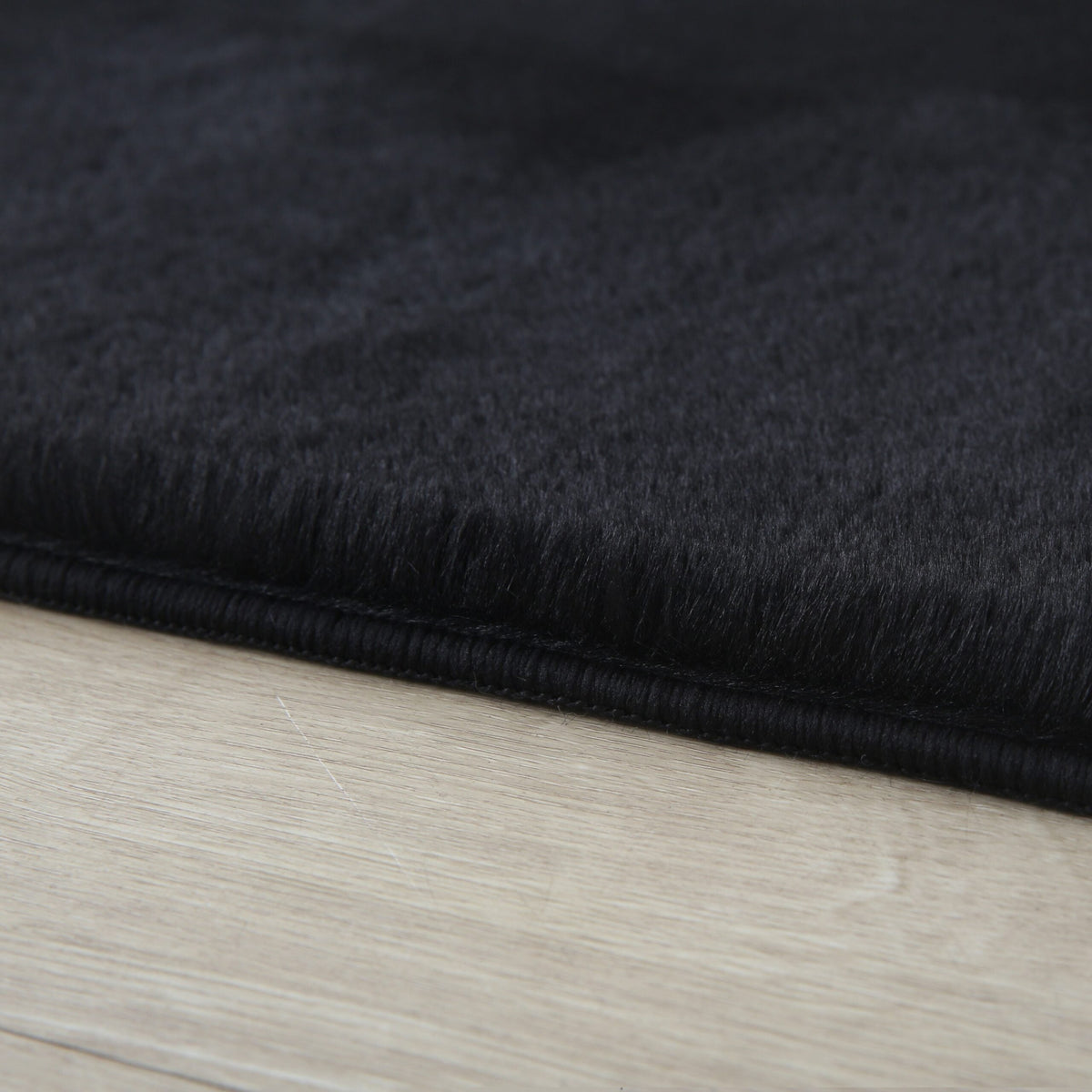 Plushtale Ultra-Soft Fluffy Rug