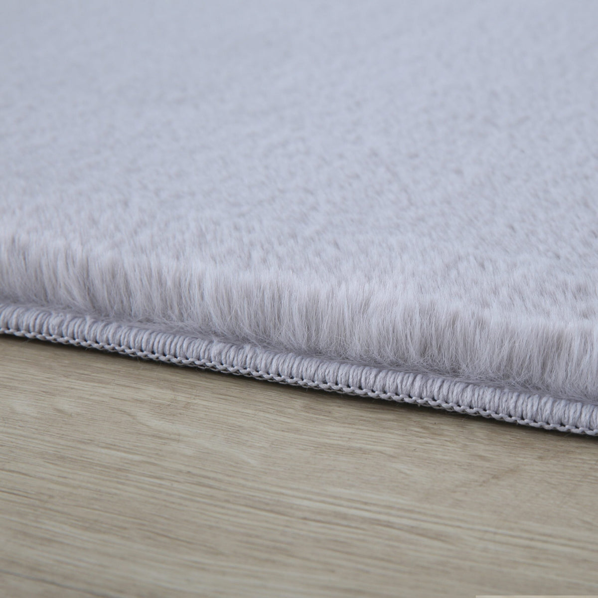 Plushtale Ultra-Soft Fluffy Rug