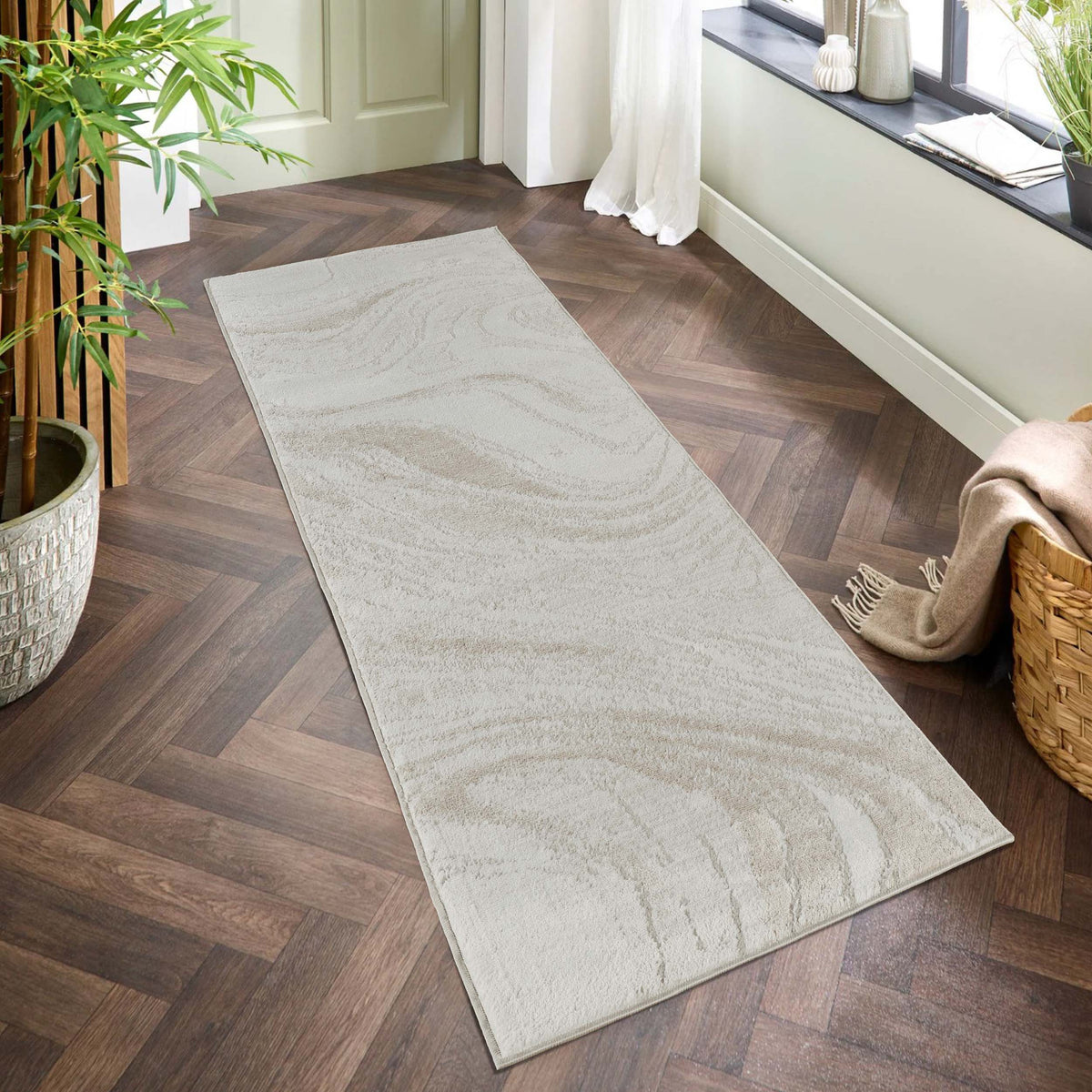 Perla Metallic Abstract Rug - Resin