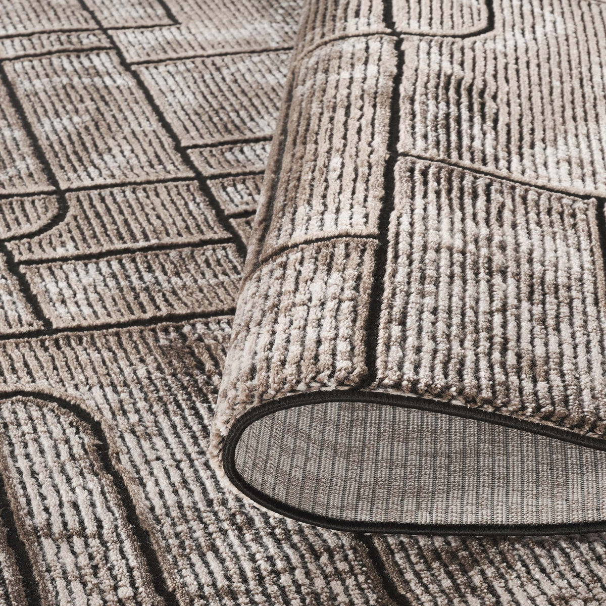 Belgravia Metallic Rug - Cobble